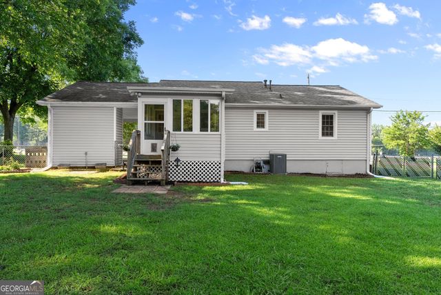 623 Webb Gin House Road, Lawrenceville, GA 30045