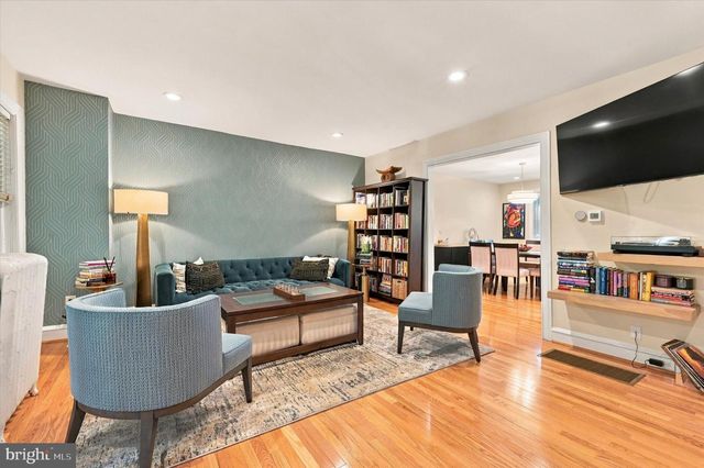 328 GLEN ECHO RD, Philadelphia, PA 19119