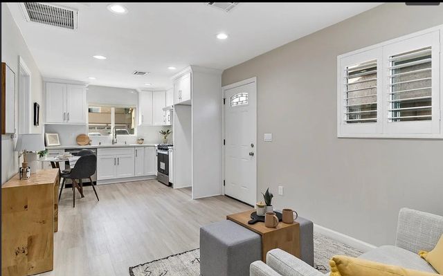 2720 E Melissa B, West Covina, CA 91792