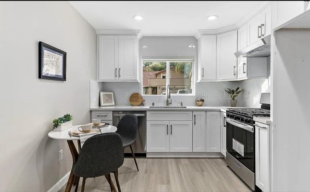 2720 E Melissa B, West Covina, CA 91792