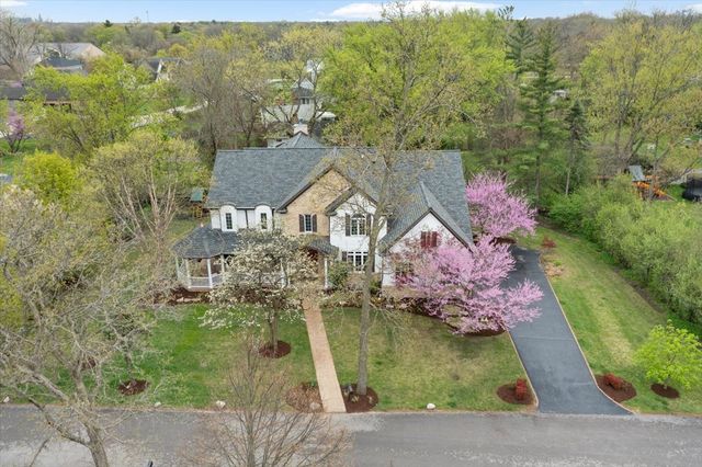 1021 Linden Lane, Glenview, IL 60025