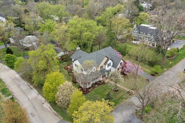1021 Linden Lane, Glenview, IL 60025