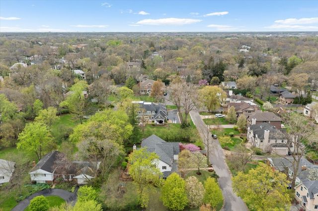 1021 Linden Lane, Glenview, IL 60025