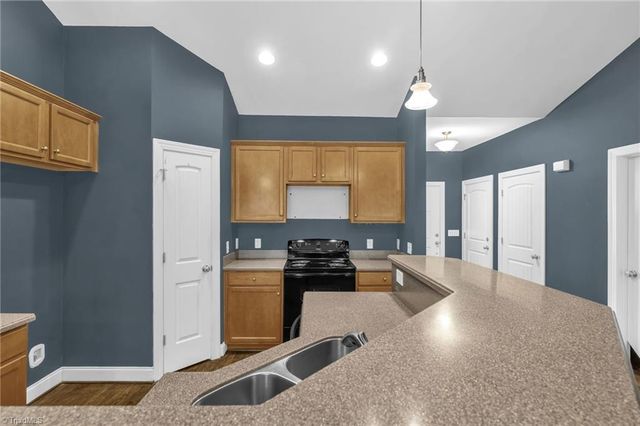 8108 Middleland Drive, Browns Summit, NC 27214