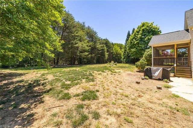 8108 Middleland Drive, Browns Summit, NC 27214