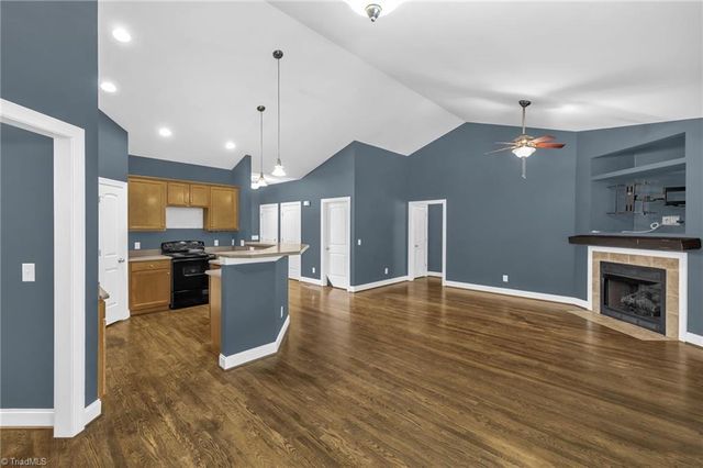 8108 Middleland Drive, Browns Summit, NC 27214