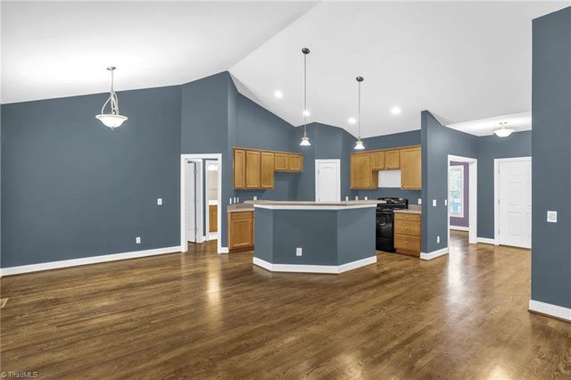 8108 Middleland Drive, Browns Summit, NC 27214