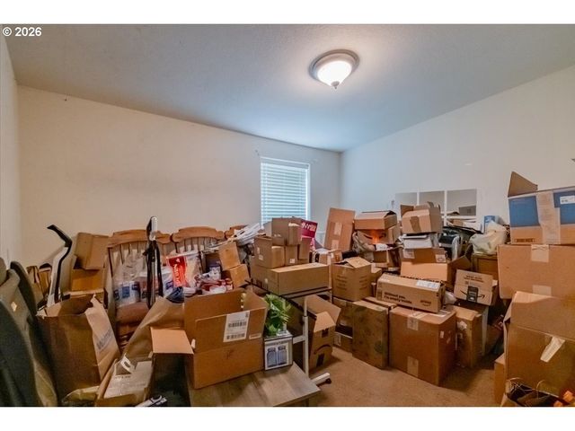 5323 OLYMPIC Cir, Eugene, OR 97402