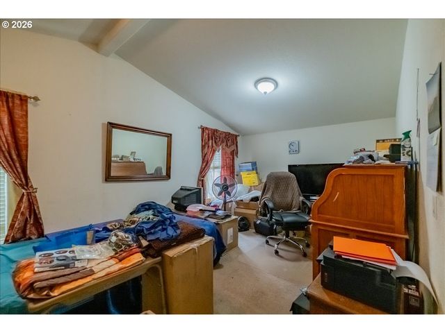 5323 OLYMPIC Cir, Eugene, OR 97402