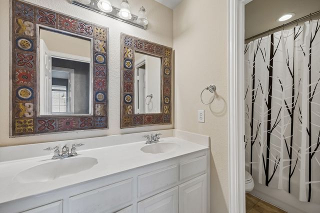 6211 Crestridge Lane, Sachse, TX 75048