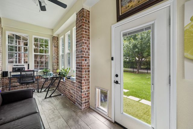 6211 Crestridge Lane, Sachse, TX 75048