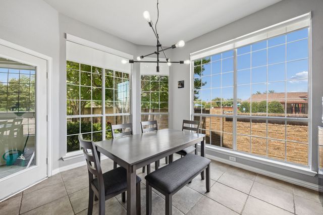 6211 Crestridge Lane, Sachse, TX 75048