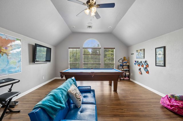 6211 Crestridge Lane, Sachse, TX 75048