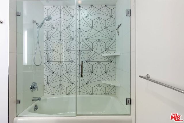 1111 S Grand Avenue 716, Los Angeles, CA 90015