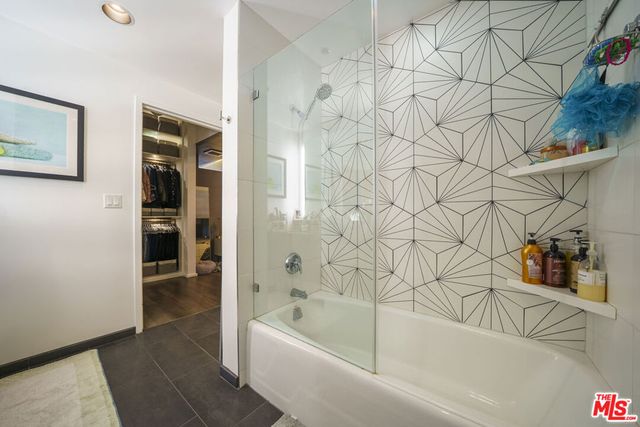 1111 S Grand Avenue 716, Los Angeles, CA 90015