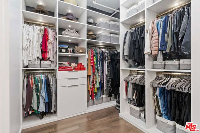 1111 S Grand Avenue 716, Los Angeles, CA 90015