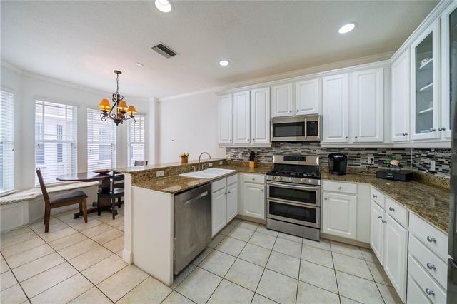 3315 W DE LEON STREET 15, Tampa, FL 33609