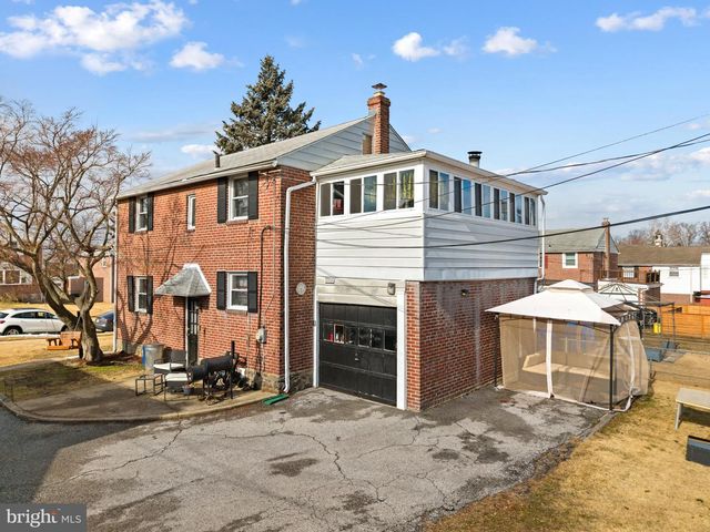 409 W GRAYS AVE, Glenolden, PA 19036