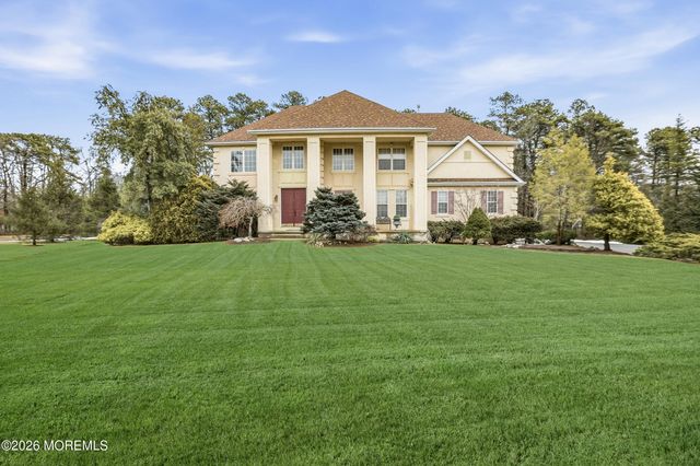 62 Greenwich Drive, Jackson, NJ 08527