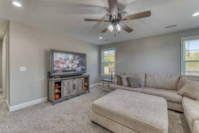 105 Grants Way, Elizabethton, TN 37643