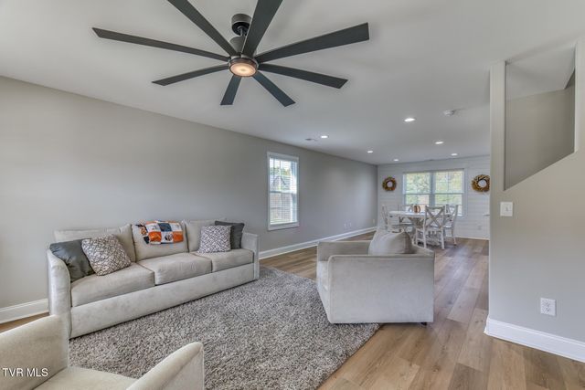 105 Grants Way, Elizabethton, TN 37643