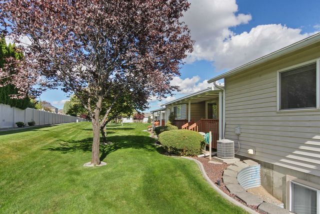 1910 S CENTURY Ln, Spokane Valley, WA 99037
