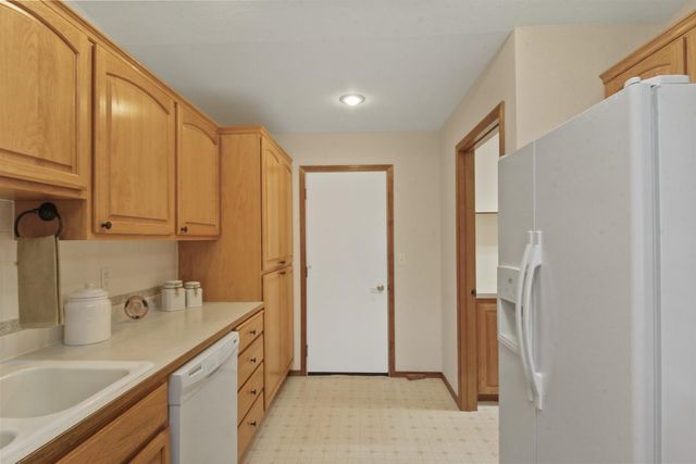 1910 S CENTURY Ln, Spokane Valley, WA 99037