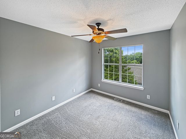 353 Smokewood Way, Newnan, GA 30263