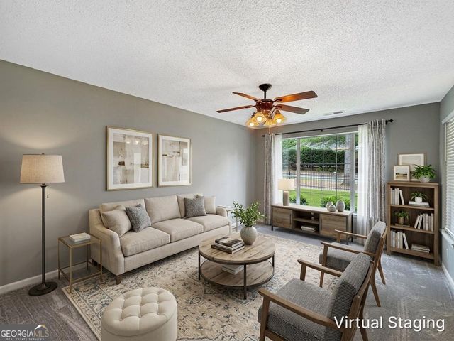 353 Smokewood Way, Newnan, GA 30263