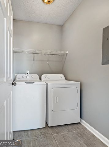 353 Smokewood Way, Newnan, GA 30263