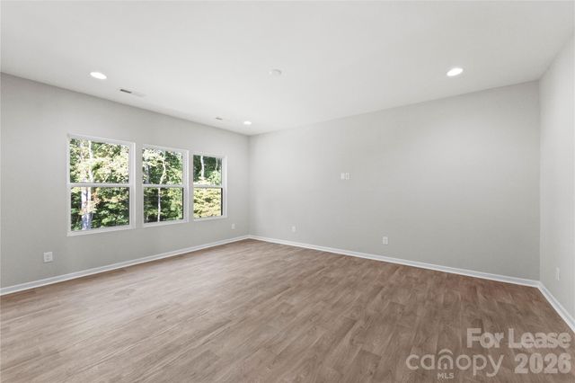 1211 Laurel Woods Drive, Gastonia, NC 28052