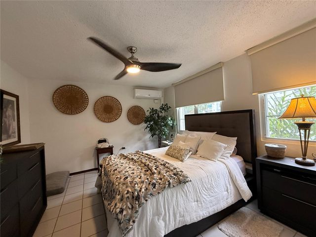 57 LOPATEGUI BB-2, Guaynabo, PR 00969