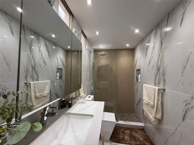 57 LOPATEGUI BB-2, Guaynabo, PR 00969