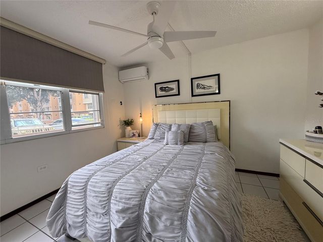 57 LOPATEGUI BB-2, Guaynabo, PR 00969