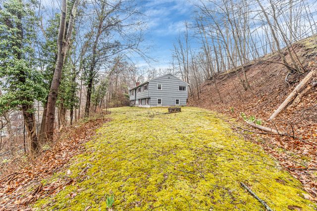 64 Darley Drive, Hamden, CT 06518