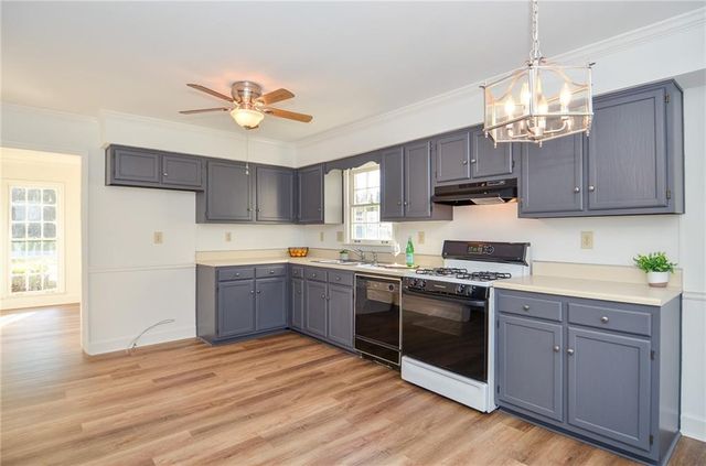 717 Hunt Station Drive, Lawrenceville, GA 30044