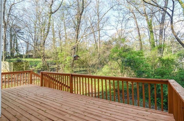 717 Hunt Station Drive, Lawrenceville, GA 30044