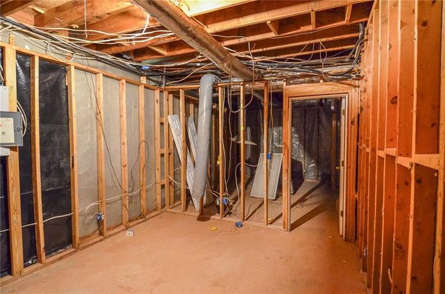 717 Hunt Station Drive, Lawrenceville, GA 30044