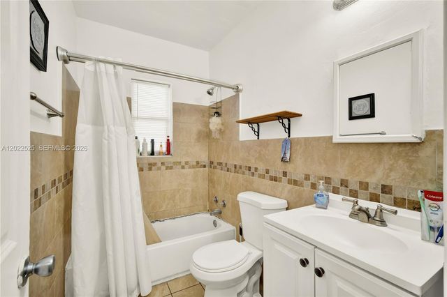 1236 NE 109th St 2, Miami, FL 33161