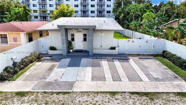 1236 NE 109th St 2, Miami, FL 33161