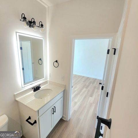 431 N Unity Grove Road, Locust Grove, GA 30248