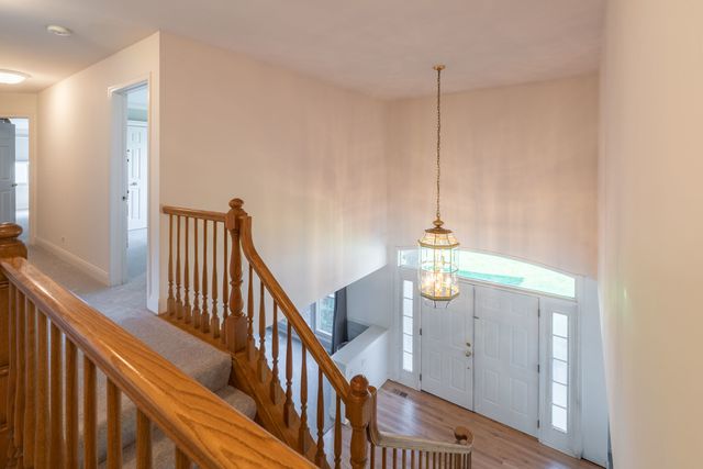 931 Ambria Drive, Mundelein, IL 60060