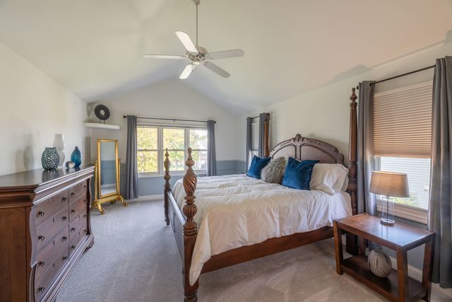 931 Ambria Drive, Mundelein, IL 60060