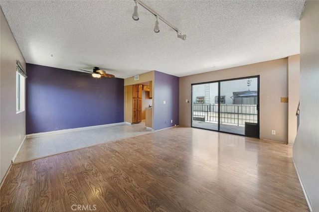 340 E Washington Boulevard 2, Pasadena, CA 91104