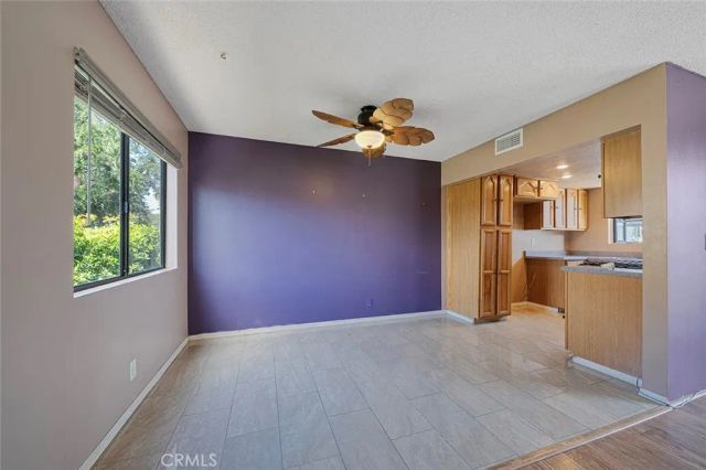 340 E Washington Boulevard 2, Pasadena, CA 91104