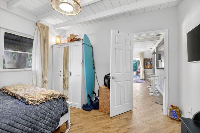 320 Riverdale Road, Palm Springs, FL 33461