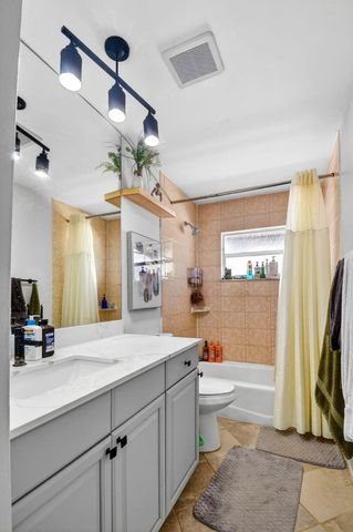 320 Riverdale Road, Palm Springs, FL 33461