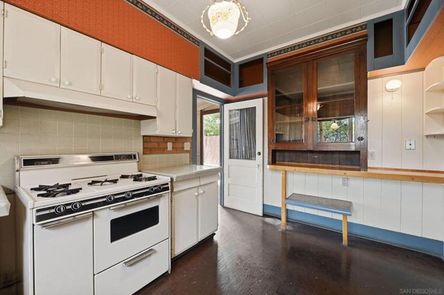 528 E 6Th Ave., Escondido, CA 92025