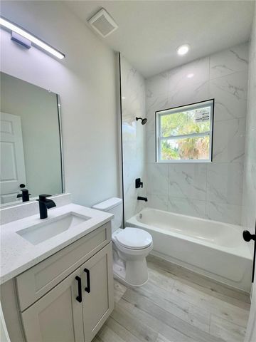 902 CULPEPPER AVENUE SE, Palm Bay, FL 32909