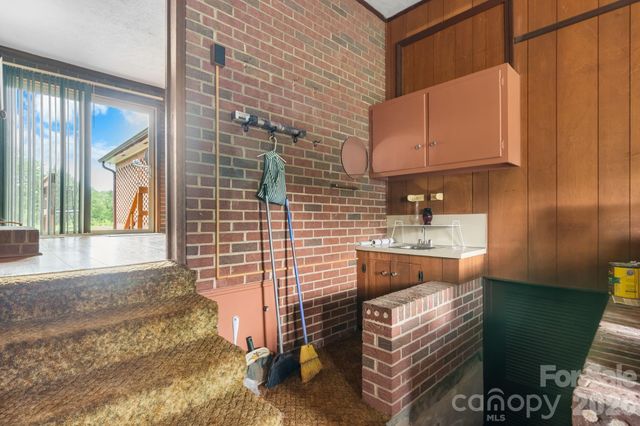 316 Drexel Road, Morganton, NC 28655